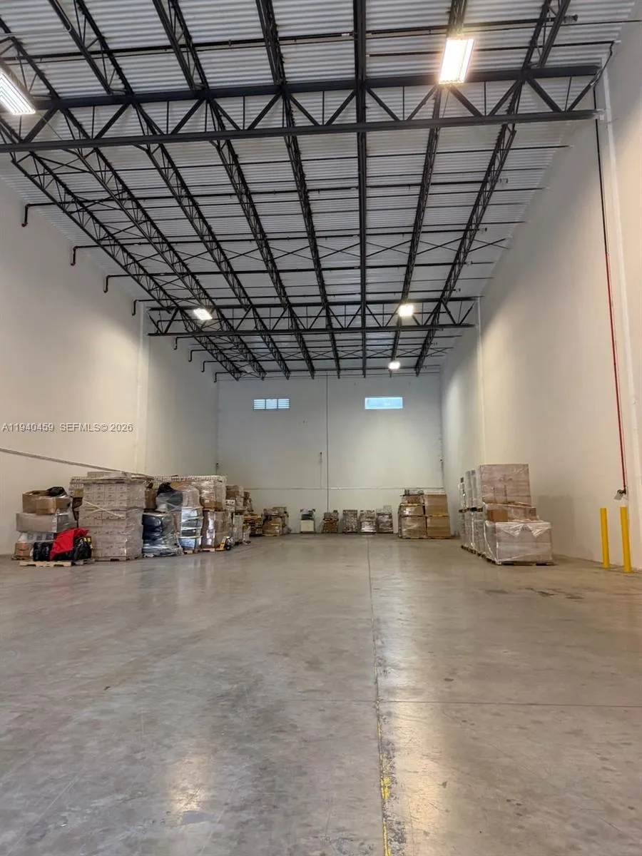 14001 NW 112th Ave, Hialeah Gardens FL 33018