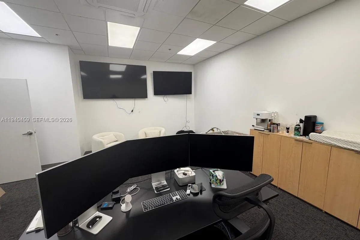 14001 NW 112th Ave, Hialeah Gardens FL 33018