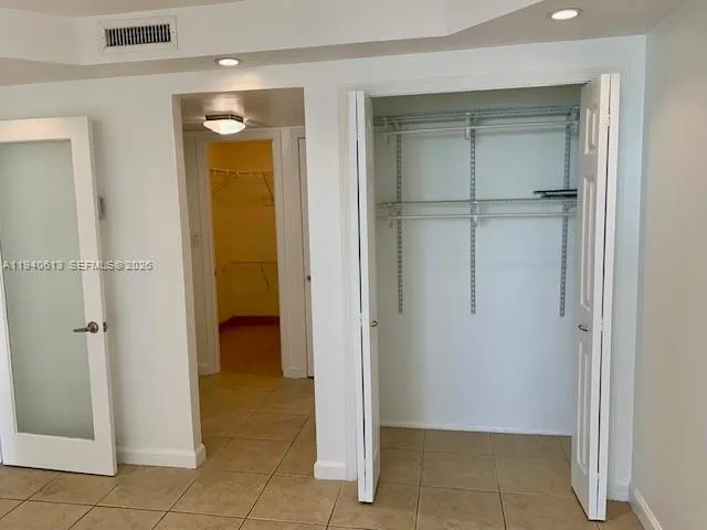 5750 Collins Ave # H, Miami Beach FL 33140