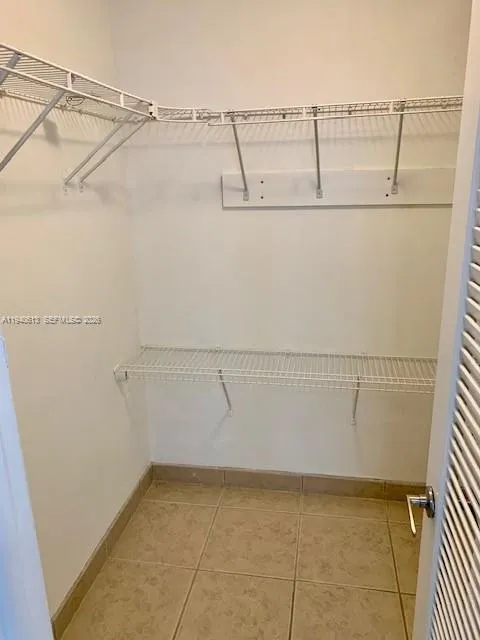 5750 Collins Ave # H, Miami Beach FL 33140