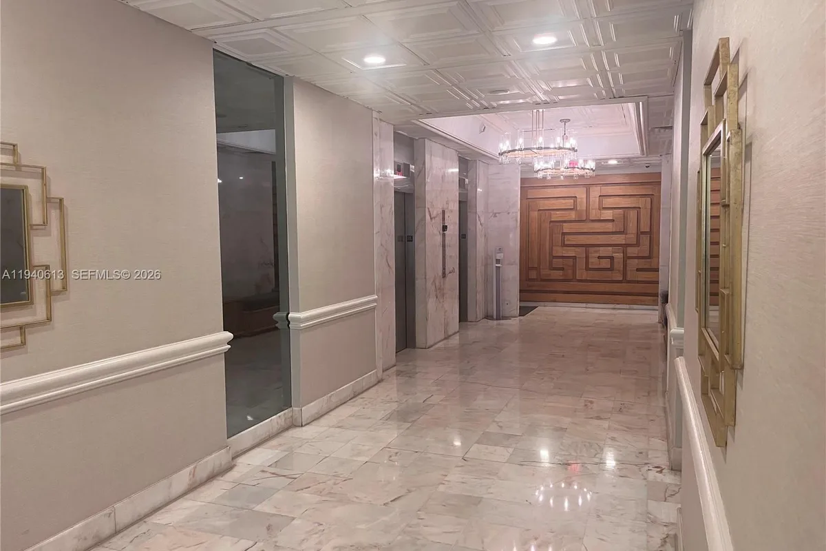 5750 Collins Ave # H, Miami Beach FL 33140