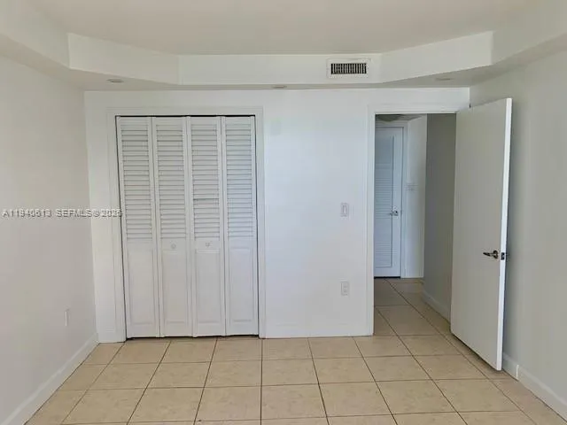 5750 Collins Ave # H, Miami Beach FL 33140