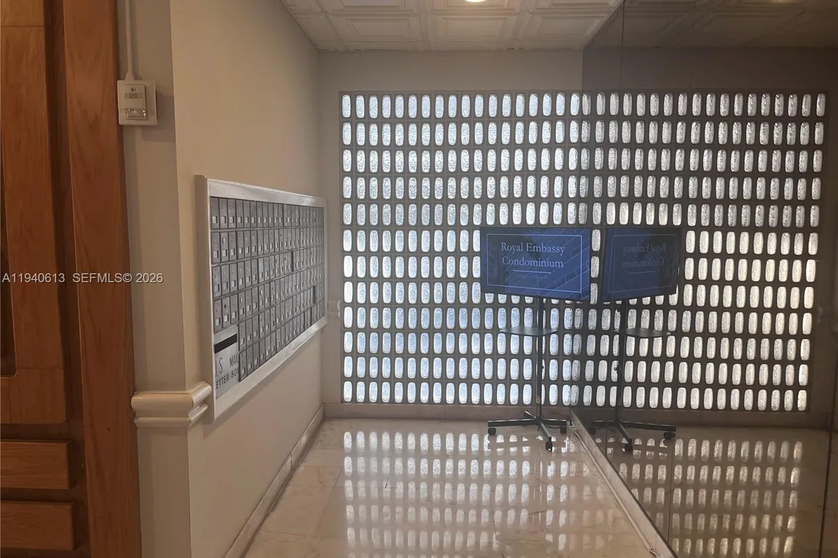 5750 Collins Ave # H, Miami Beach FL 33140