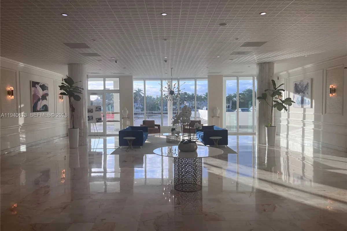 5750 Collins Ave # H, Miami Beach FL 33140