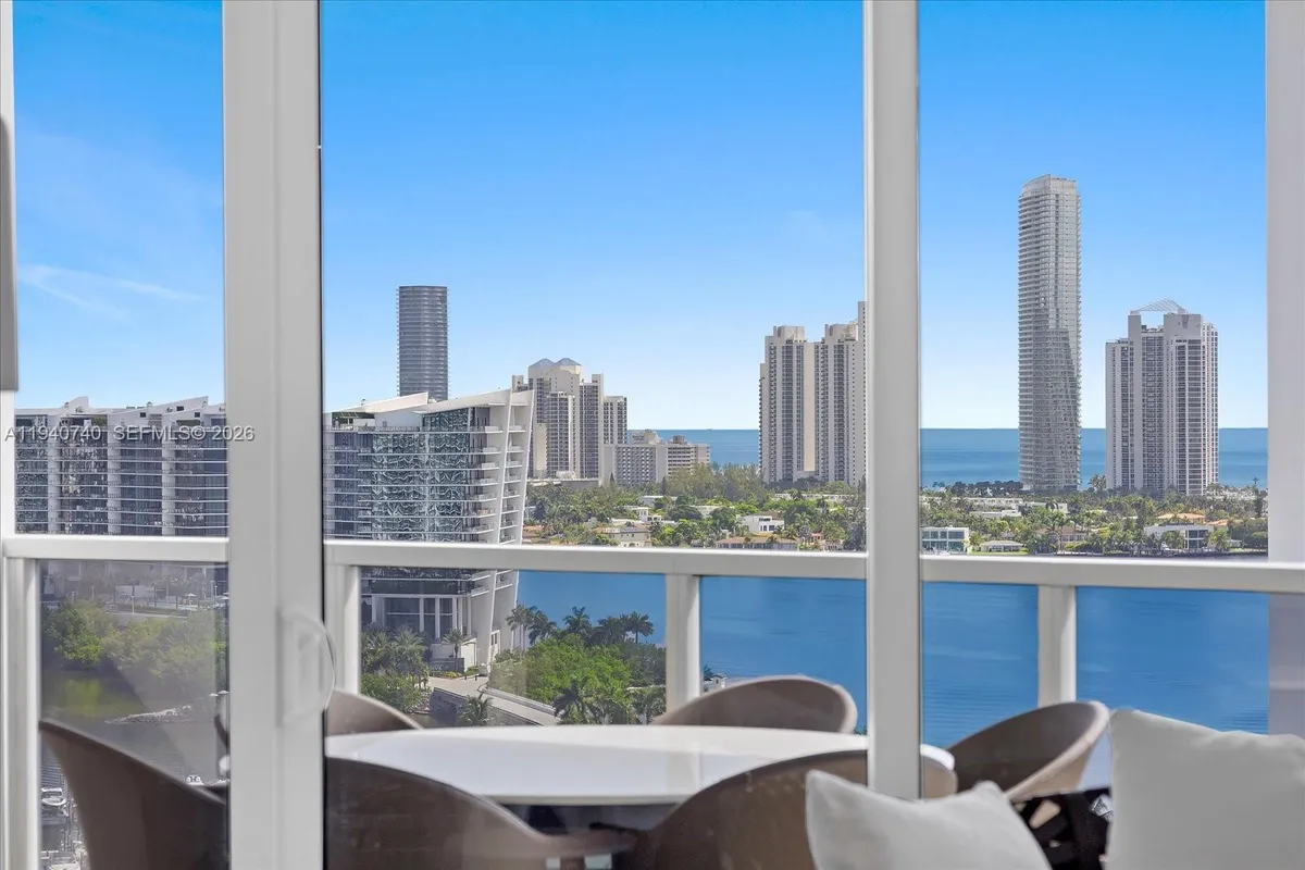 4100 Island Blvd # 1702, Aventura FL 33160