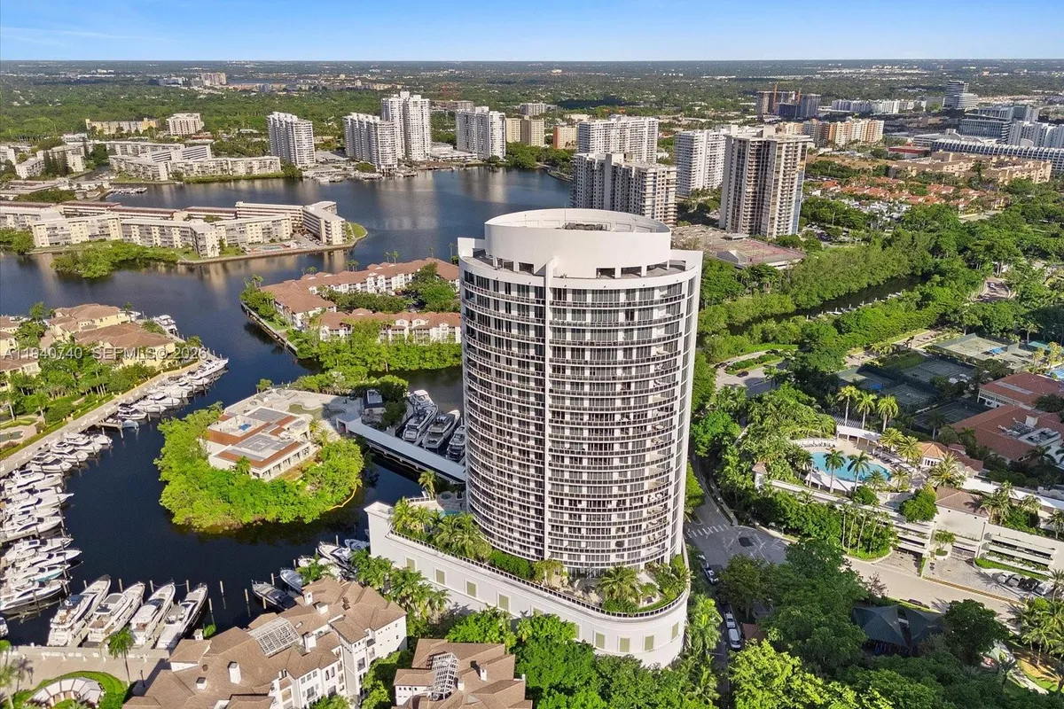 4100 Island Blvd # 1702, Aventura FL 33160