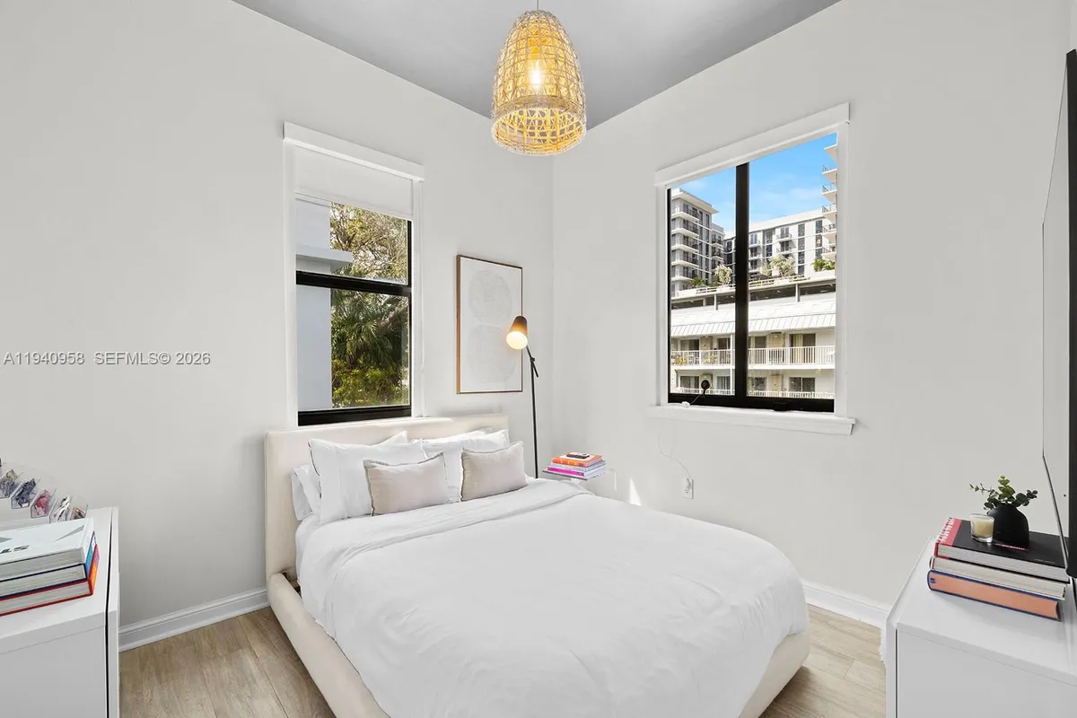 5864 SW 74th Ter # G, South Miami FL 33143