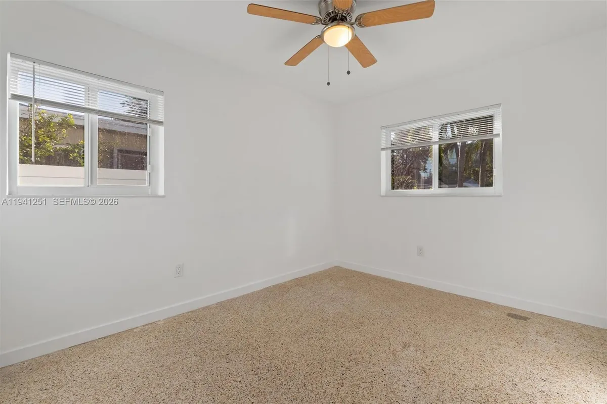 201 NE 169th St, North Miami Beach FL 33162