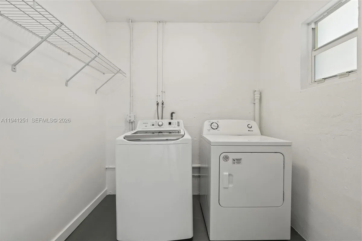 201 NE 169th St, North Miami Beach FL 33162