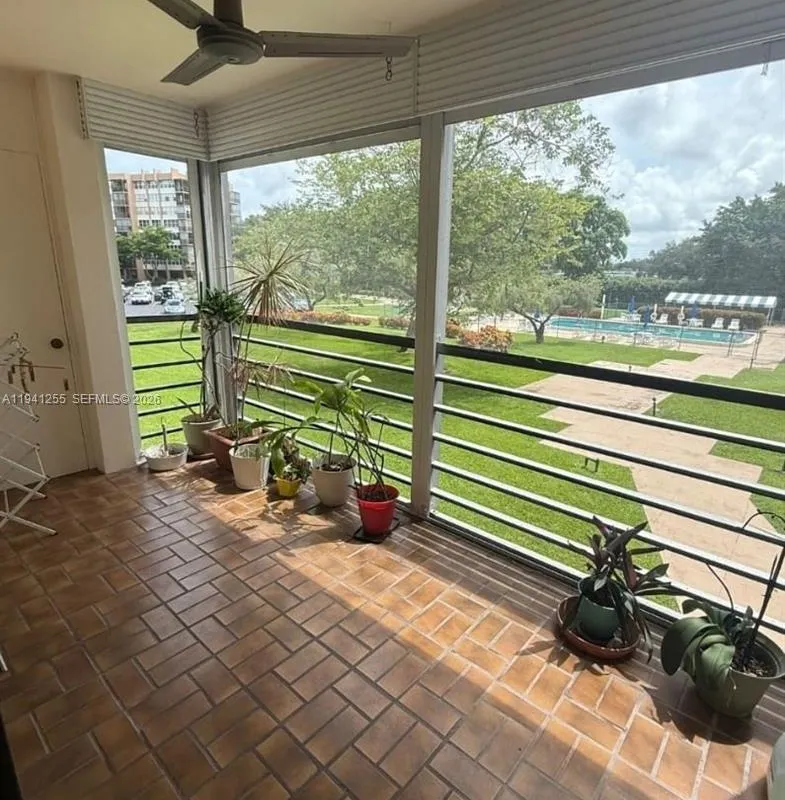 1300 Saint Charles Pl # 222, Pembroke Pines FL 33026