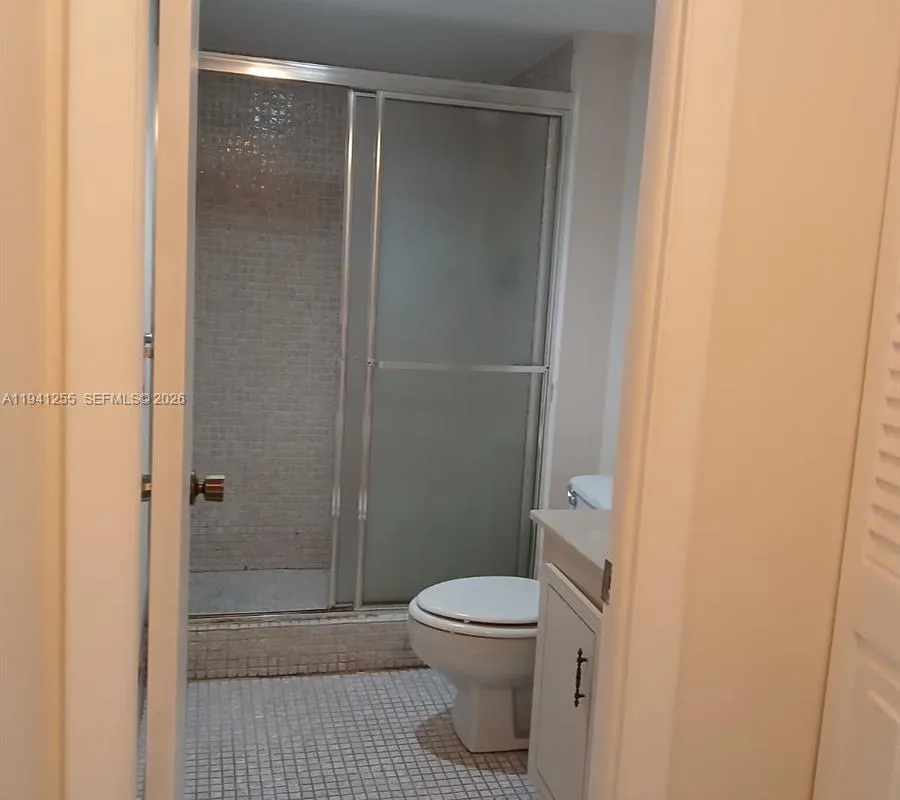 1300 Saint Charles Pl # 222, Pembroke Pines FL 33026