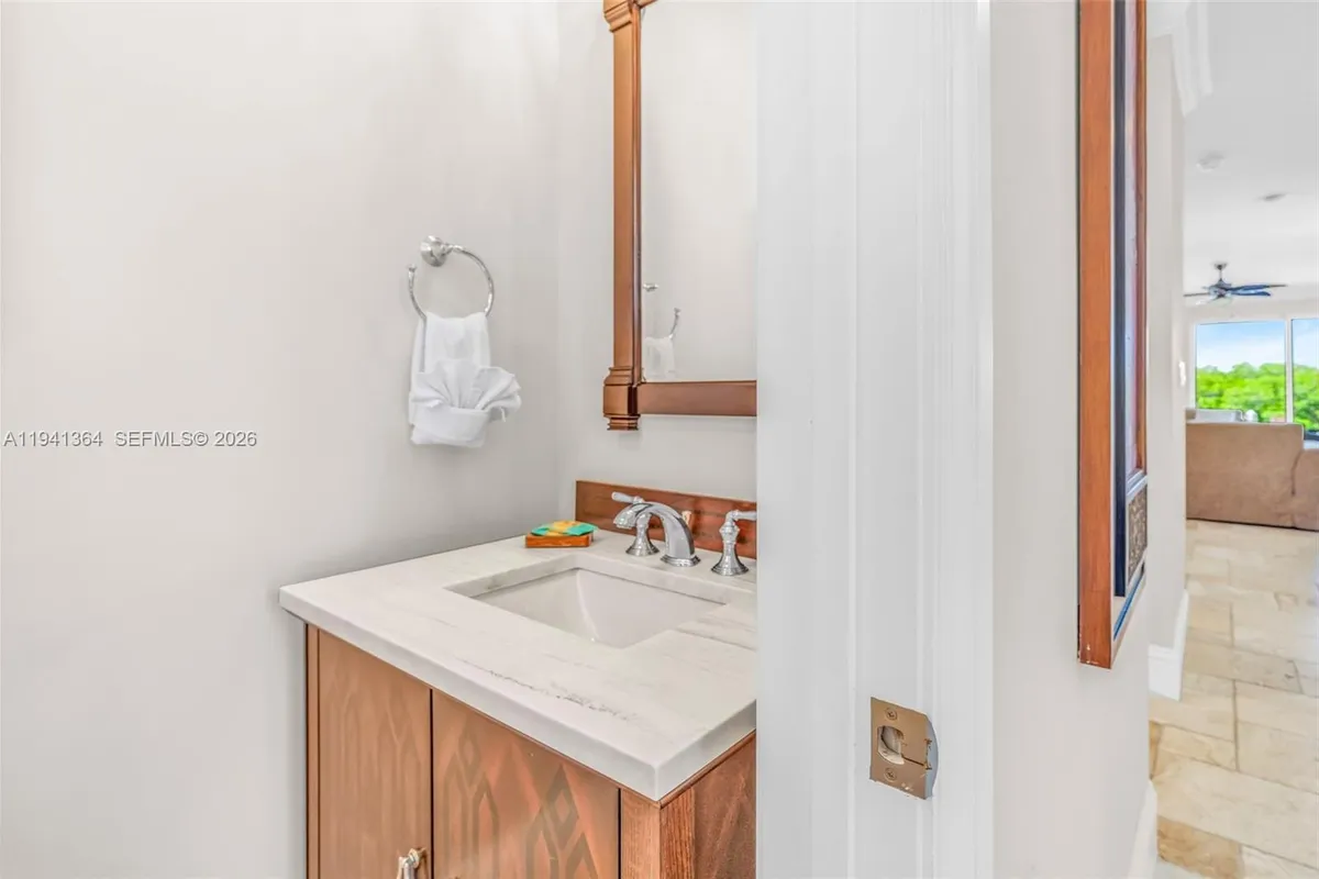 2394 Coco Plum, Marathon FL 33050