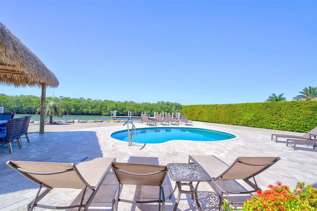 2394 Coco Plum, Marathon FL 33050