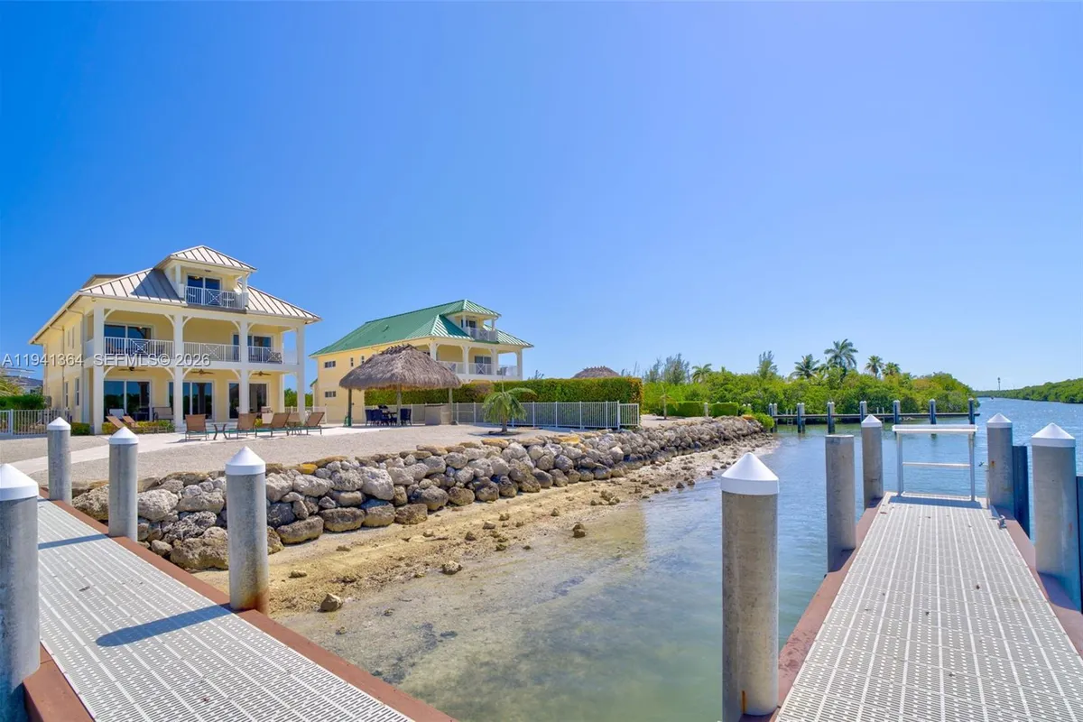 2394 Coco Plum, Marathon FL 33050