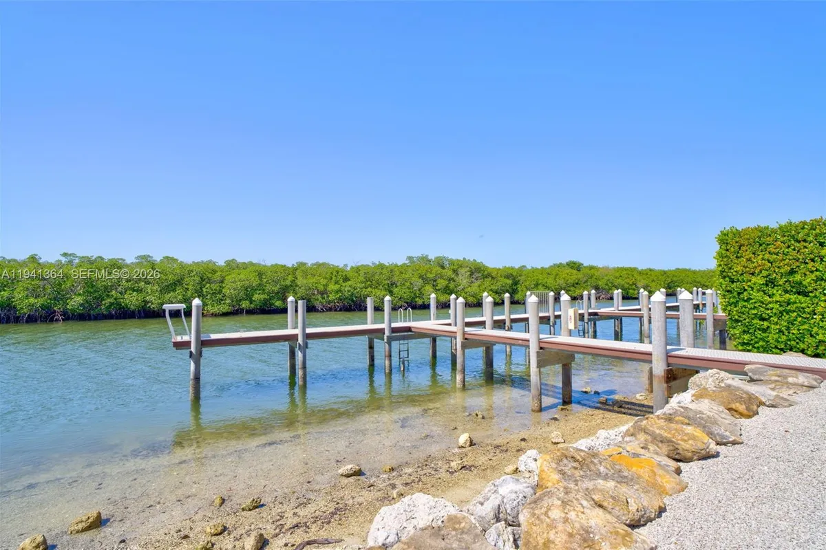 2394 Coco Plum, Marathon FL 33050