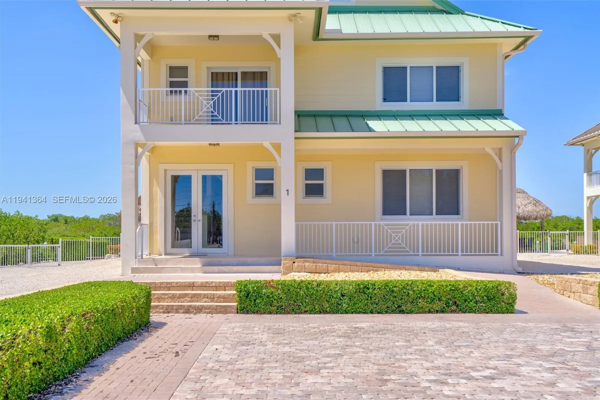 2394 Coco Plum, Marathon FL 33050