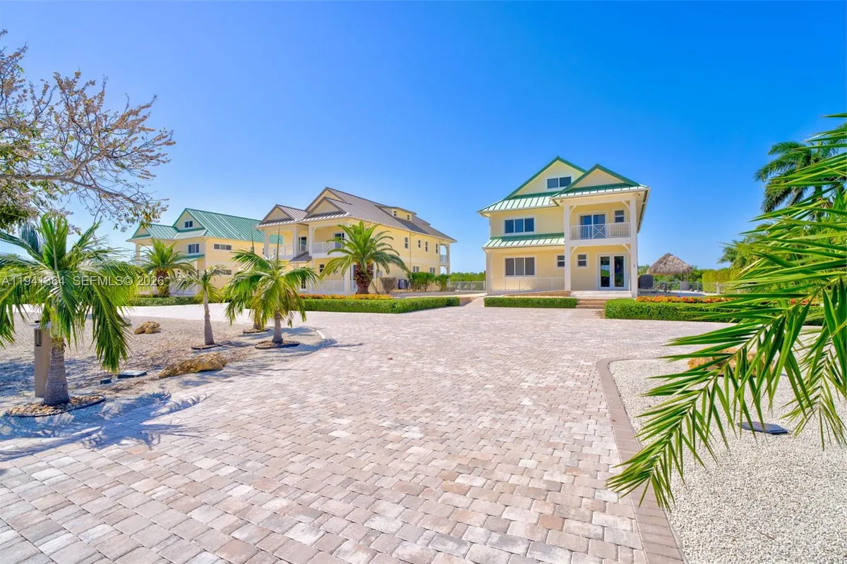 2394 Coco Plum, Marathon FL 33050