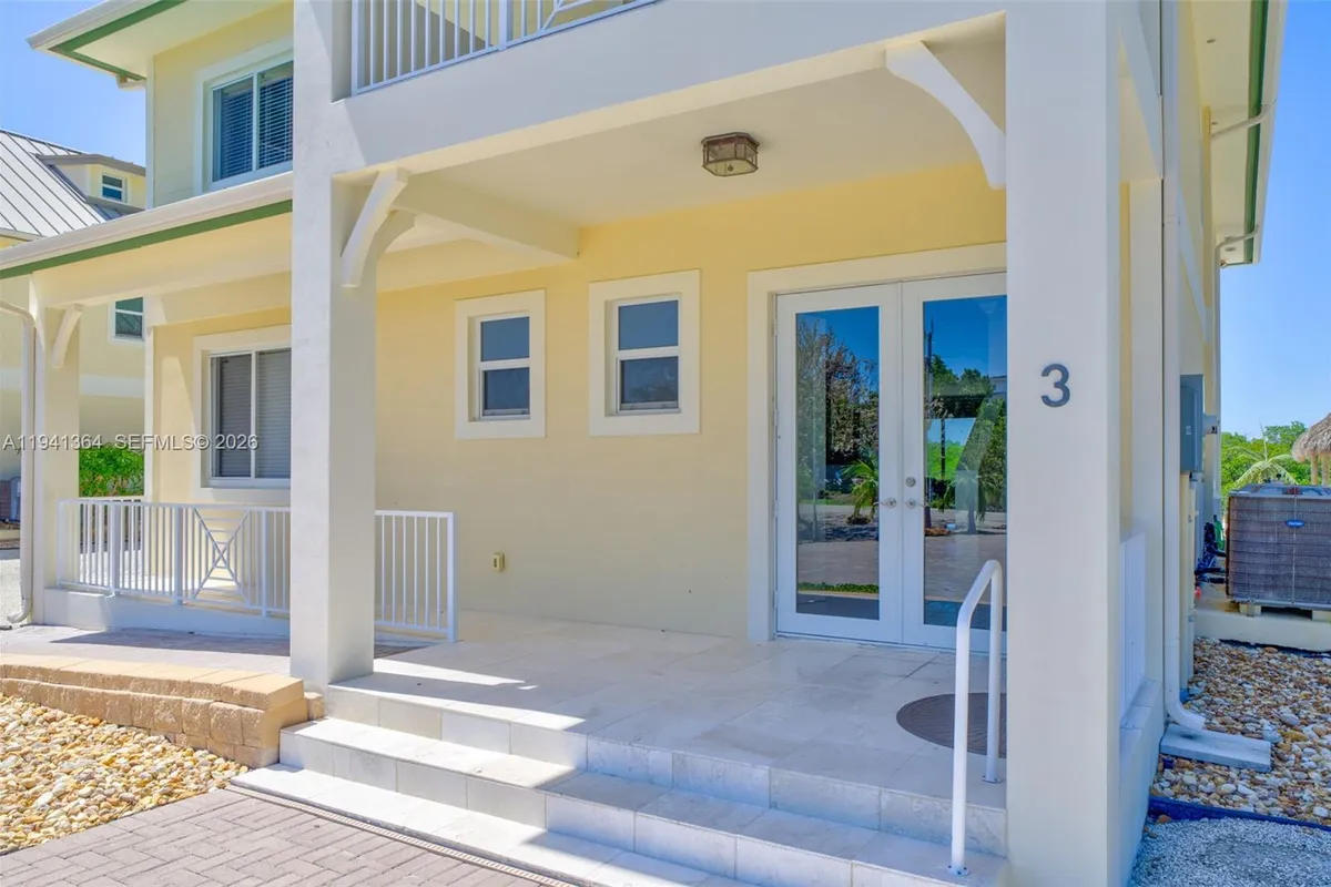 2394 Coco Plum, Marathon FL 33050