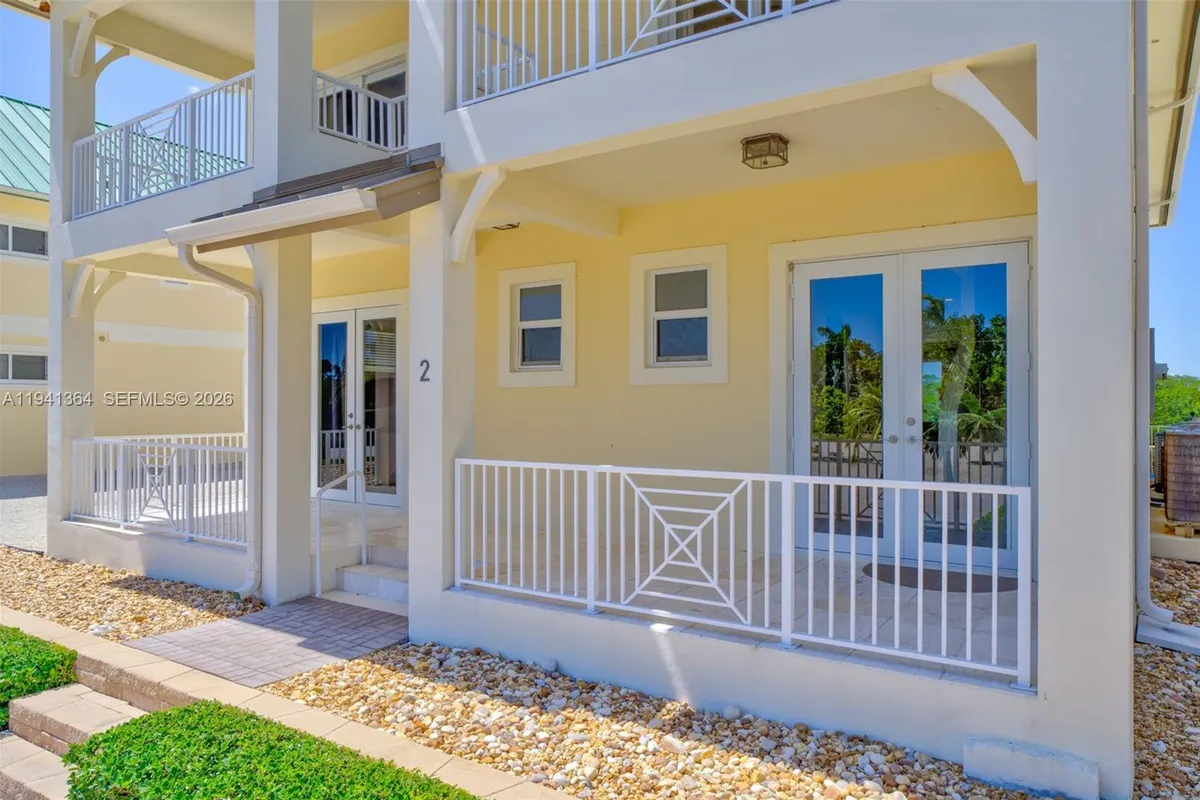 2394 Coco Plum, Marathon FL 33050