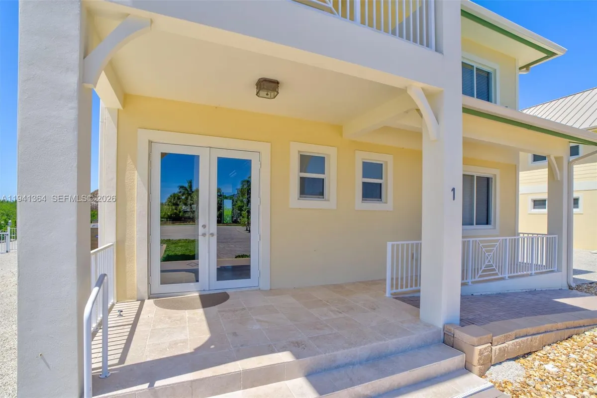 2394 Coco Plum, Marathon FL 33050