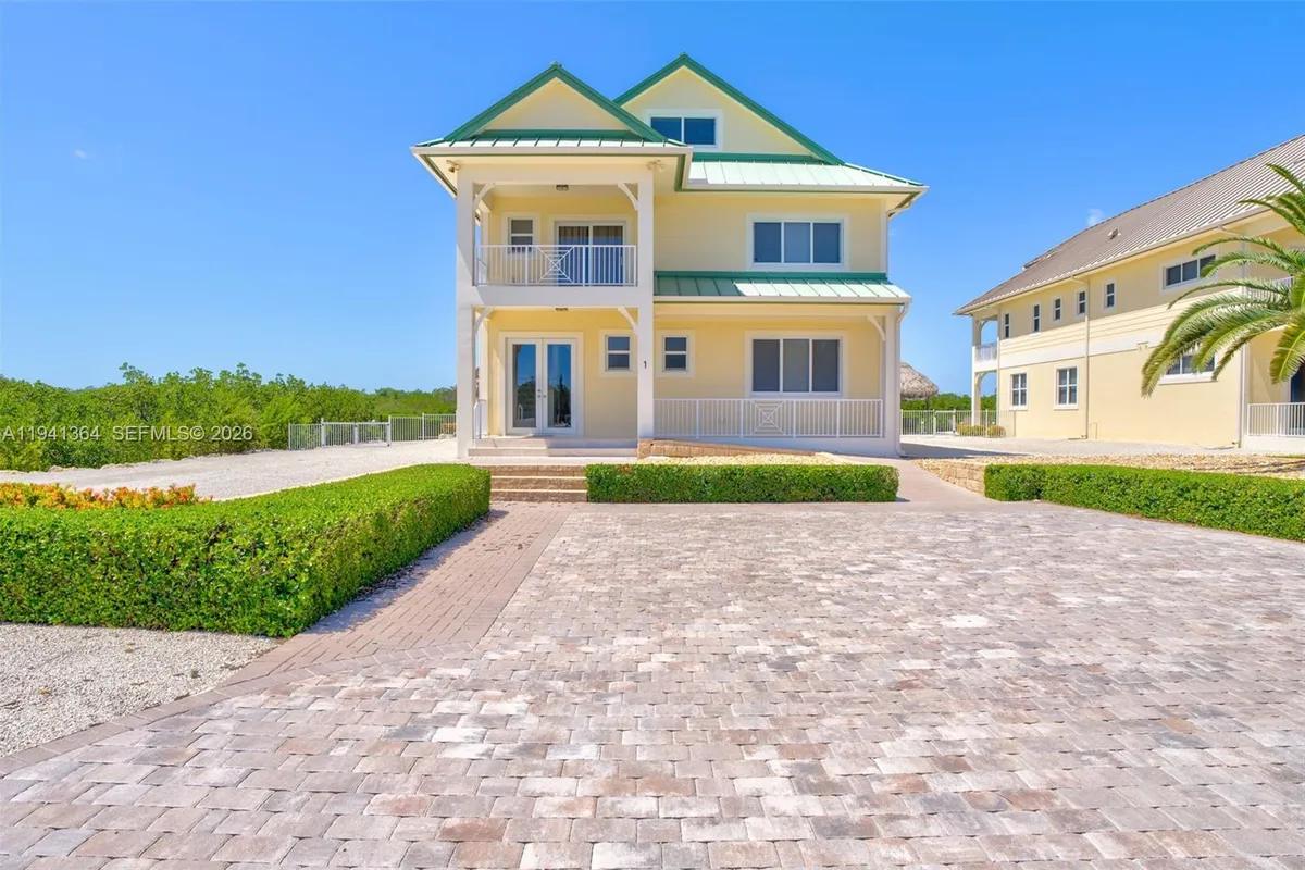 2394 Coco Plum, Marathon FL 33050