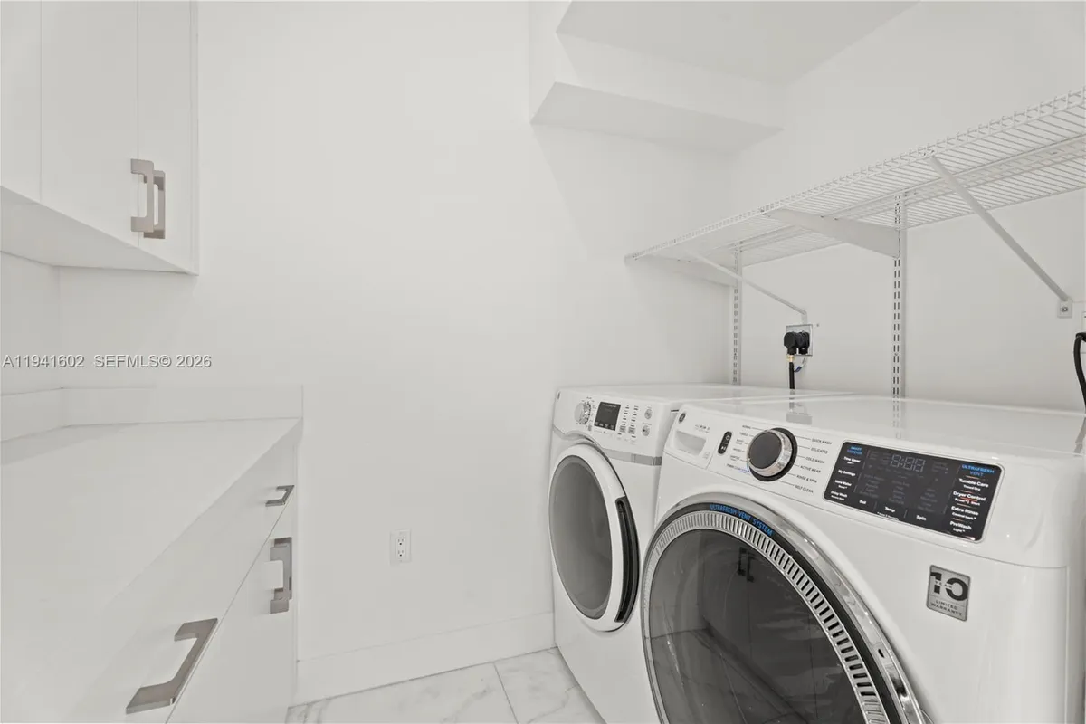 315 Santander Ave # 311, Coral Gables FL 33134