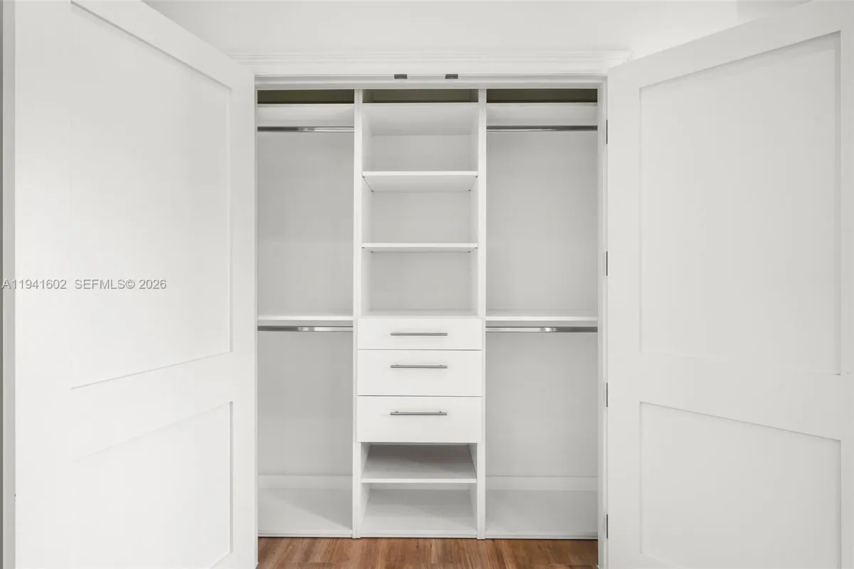 315 Santander Ave # 311, Coral Gables FL 33134