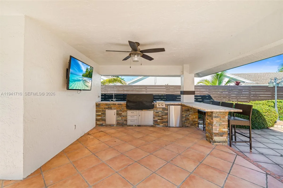 9461 SW 128th St, Miami FL 33176