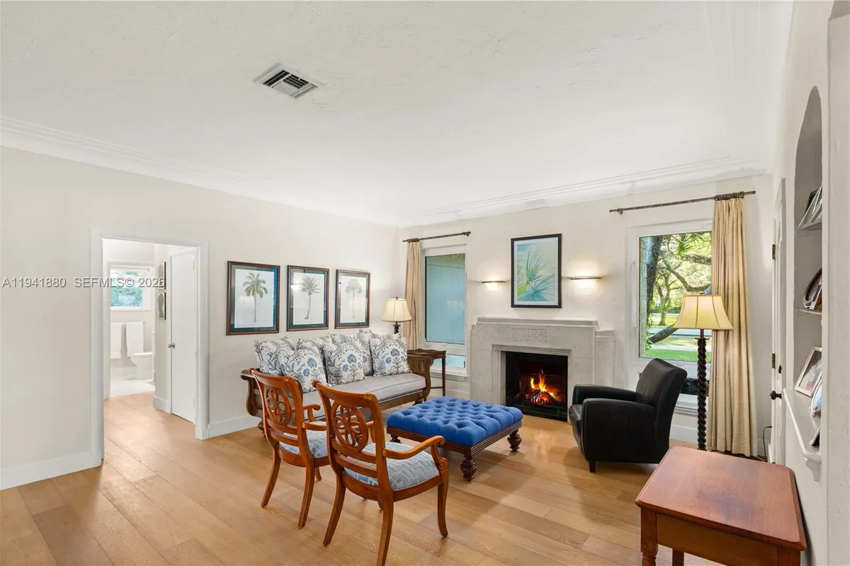 1901 Country Club Prado, Coral Gables FL 33134