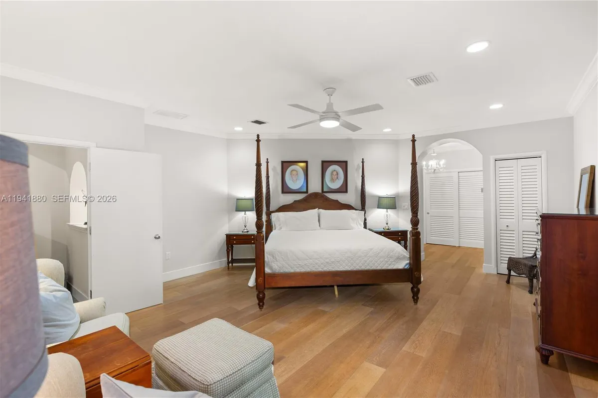 1901 Country Club Prado, Coral Gables FL 33134