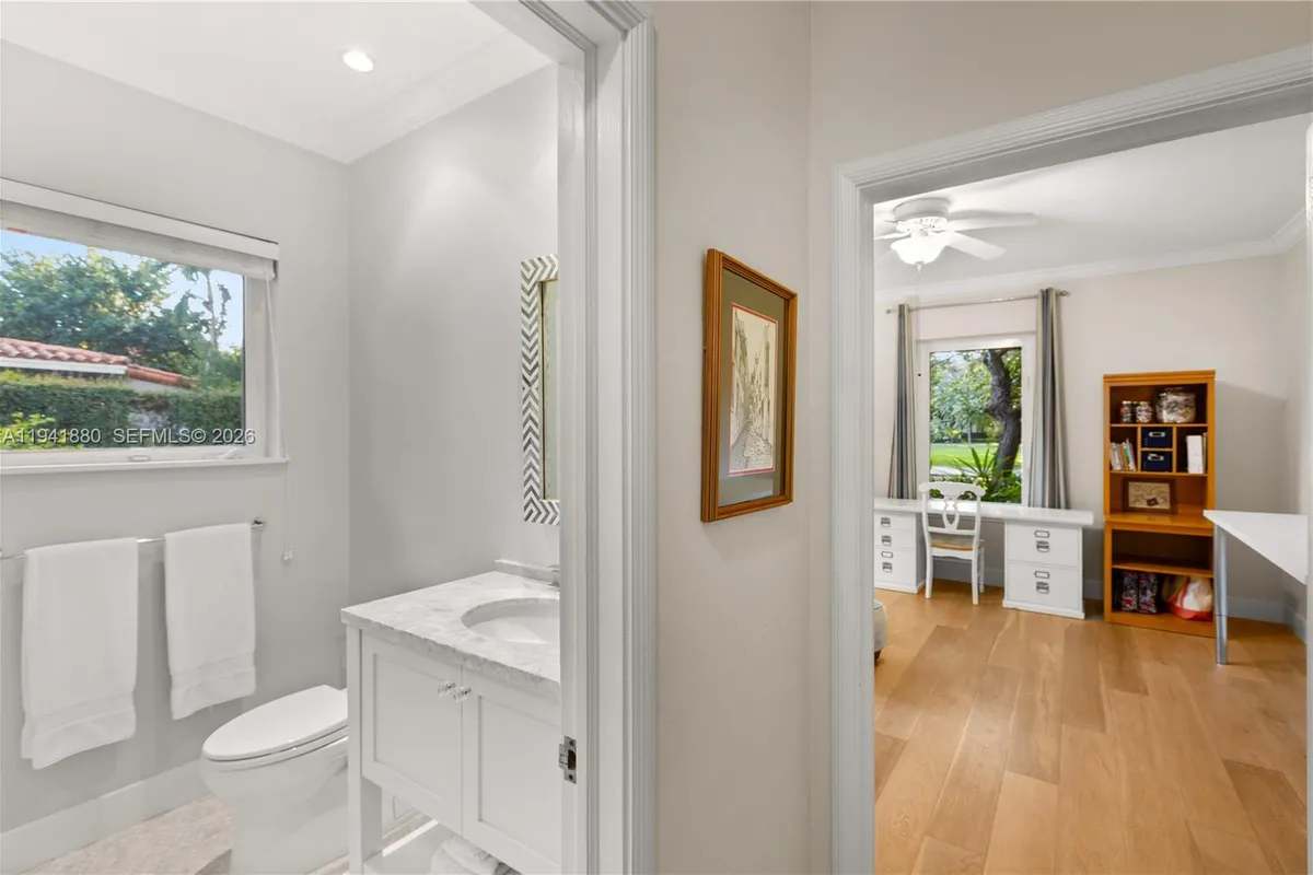 1901 Country Club Prado, Coral Gables FL 33134