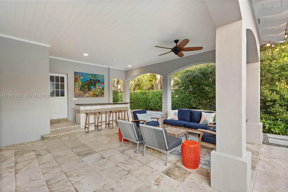 1901 Country Club Prado, Coral Gables FL 33134