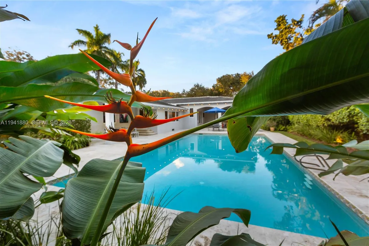 1901 Country Club Prado, Coral Gables FL 33134