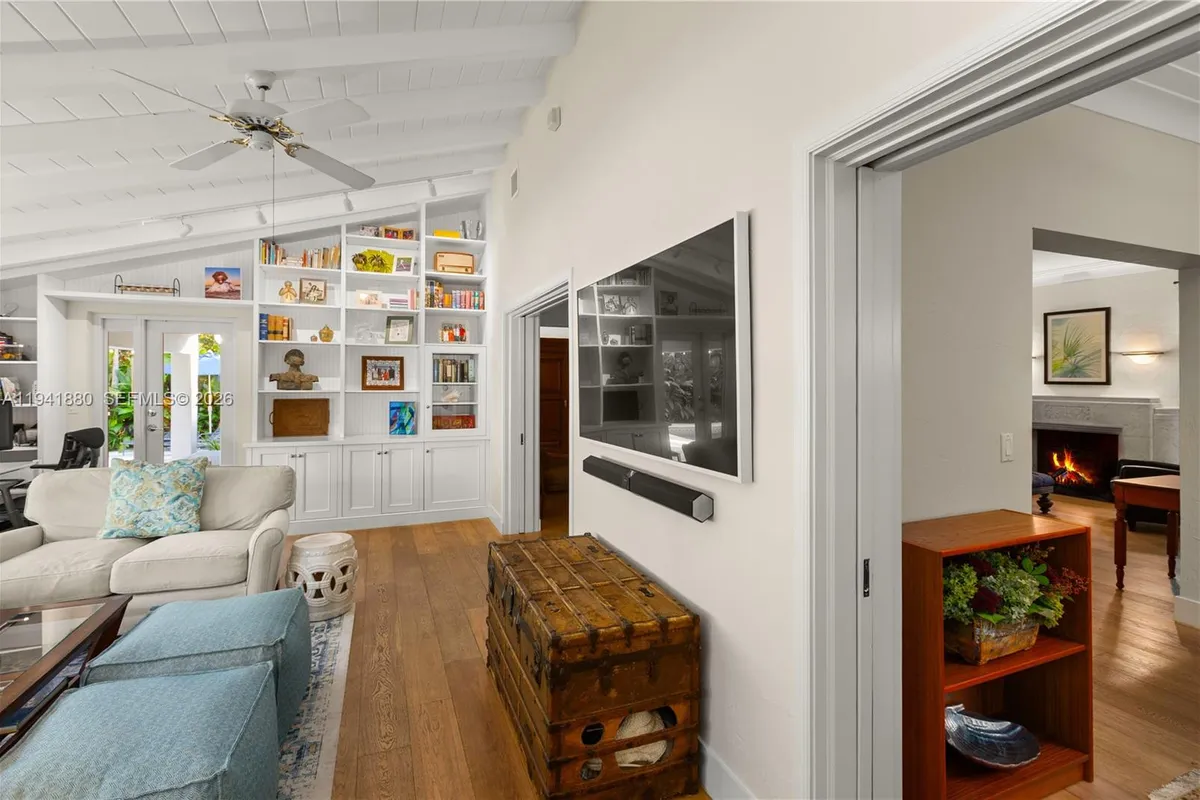 1901 Country Club Prado, Coral Gables FL 33134