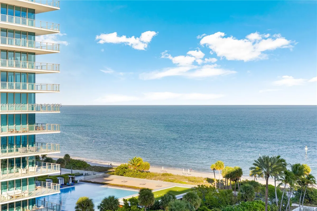 430 Grand Bay Dr # 904, Key Biscayne FL 33149