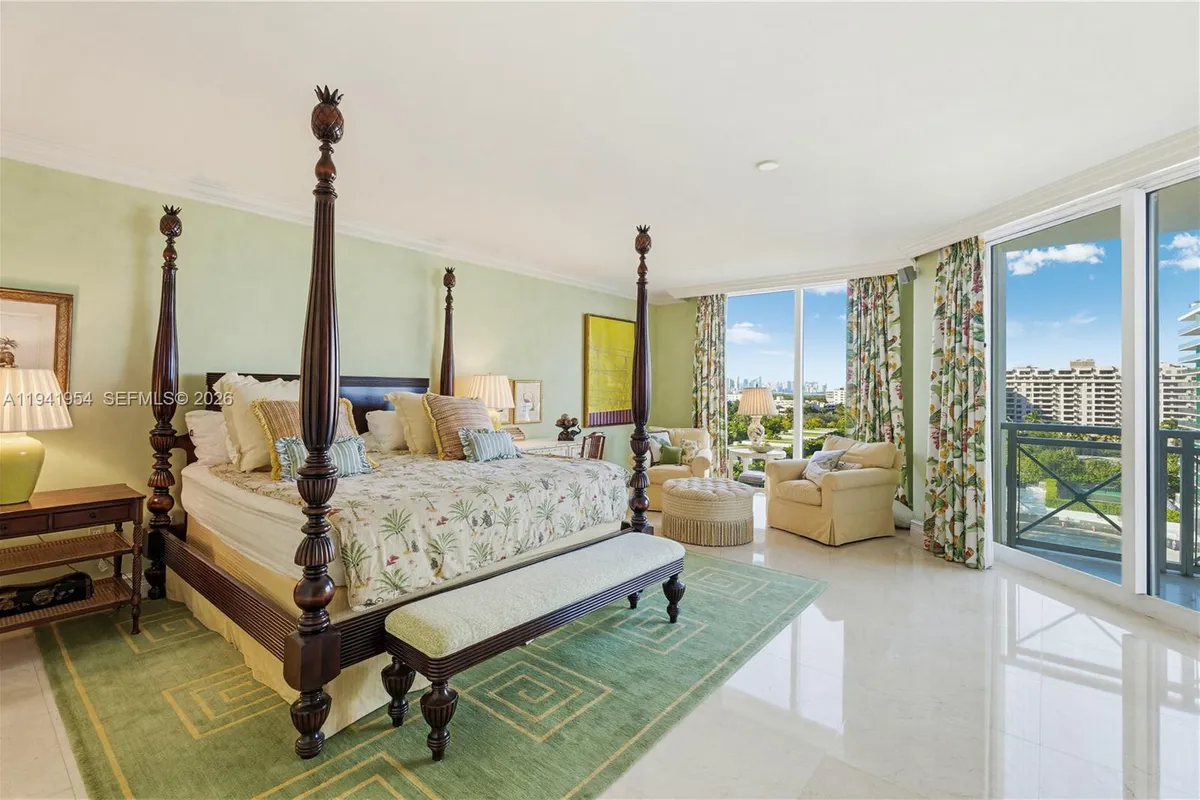 430 Grand Bay Dr # 904, Key Biscayne FL 33149