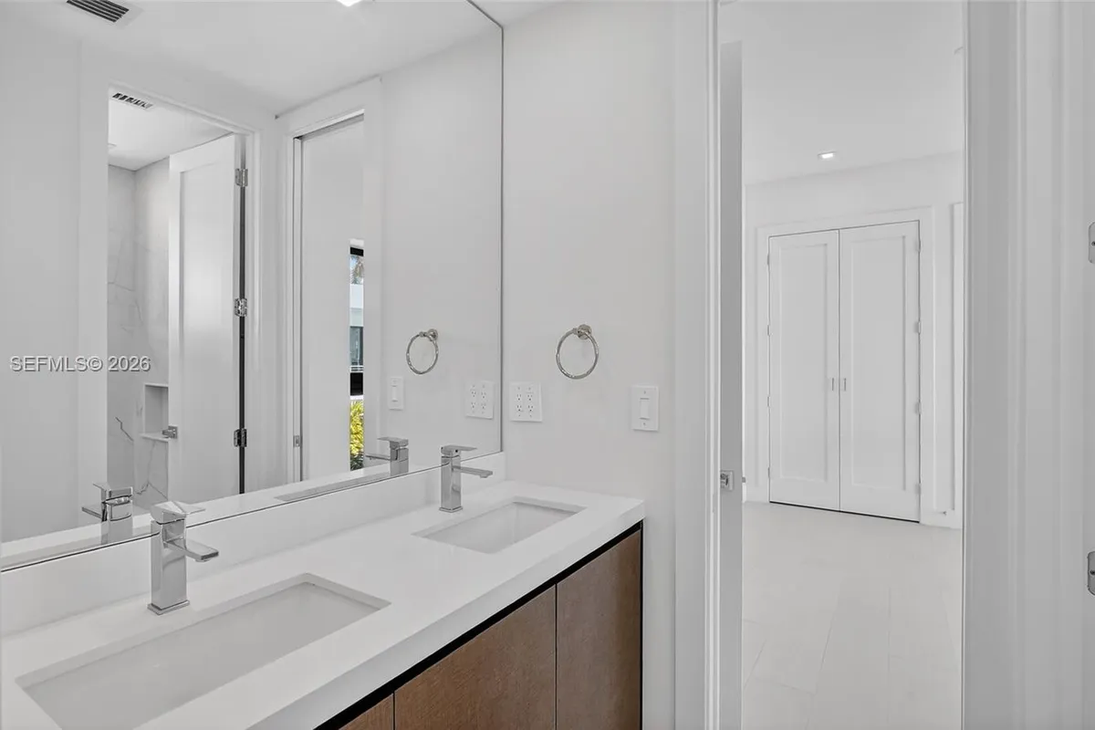 4620 SW 32nd Ave # A2, Dania Beach FL 33312