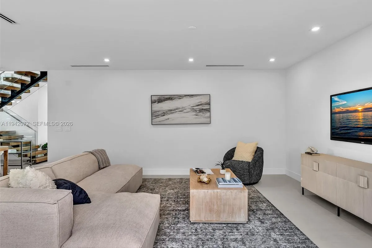 4620 SW 32nd Ave # A2, Dania Beach FL 33312