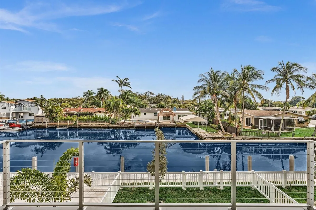 4620 SW 32nd Ave # A2, Dania Beach FL 33312