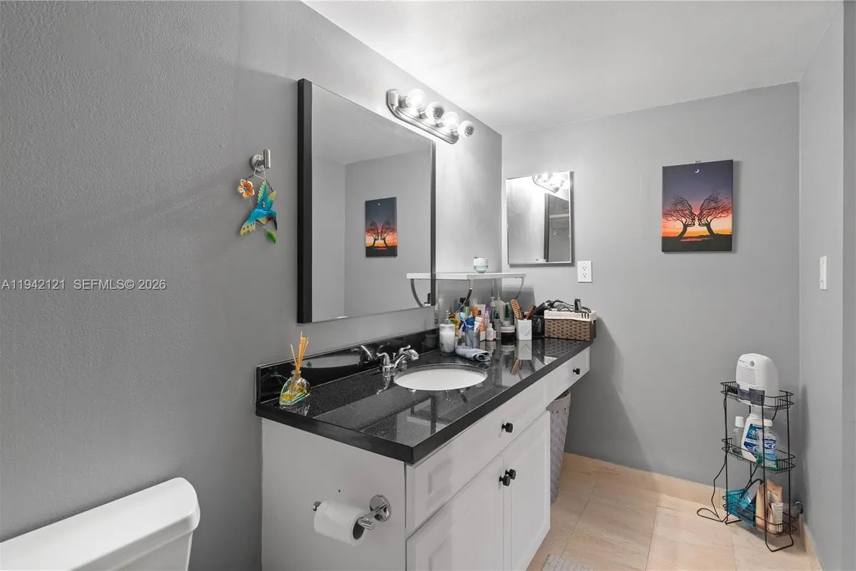 3600 Mystic Pointe Dr # 309, Aventura FL 33180