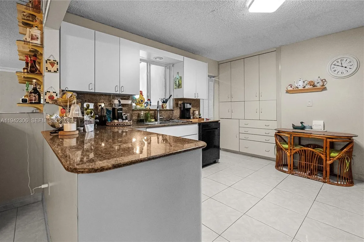 13220 SW 5th St, Miami FL 33184