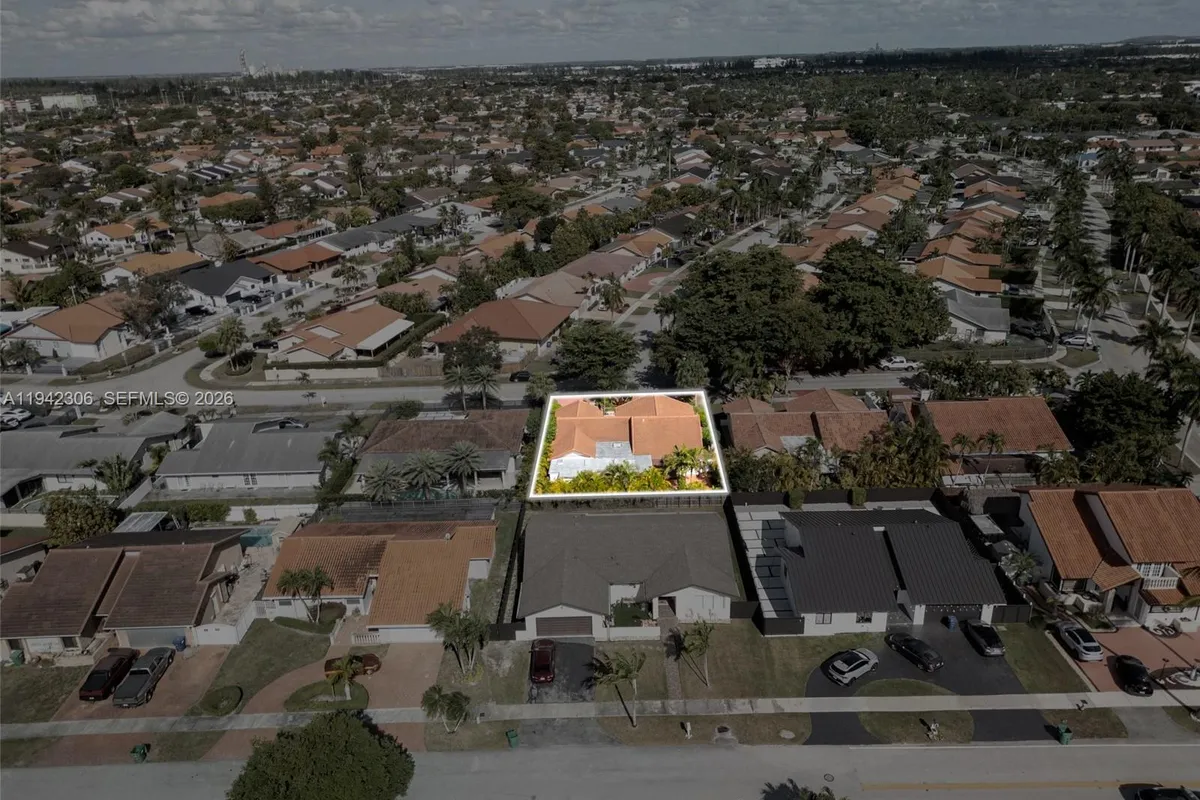 13220 SW 5th St, Miami FL 33184