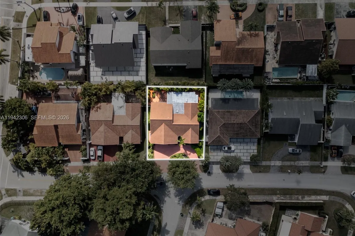 13220 SW 5th St, Miami FL 33184