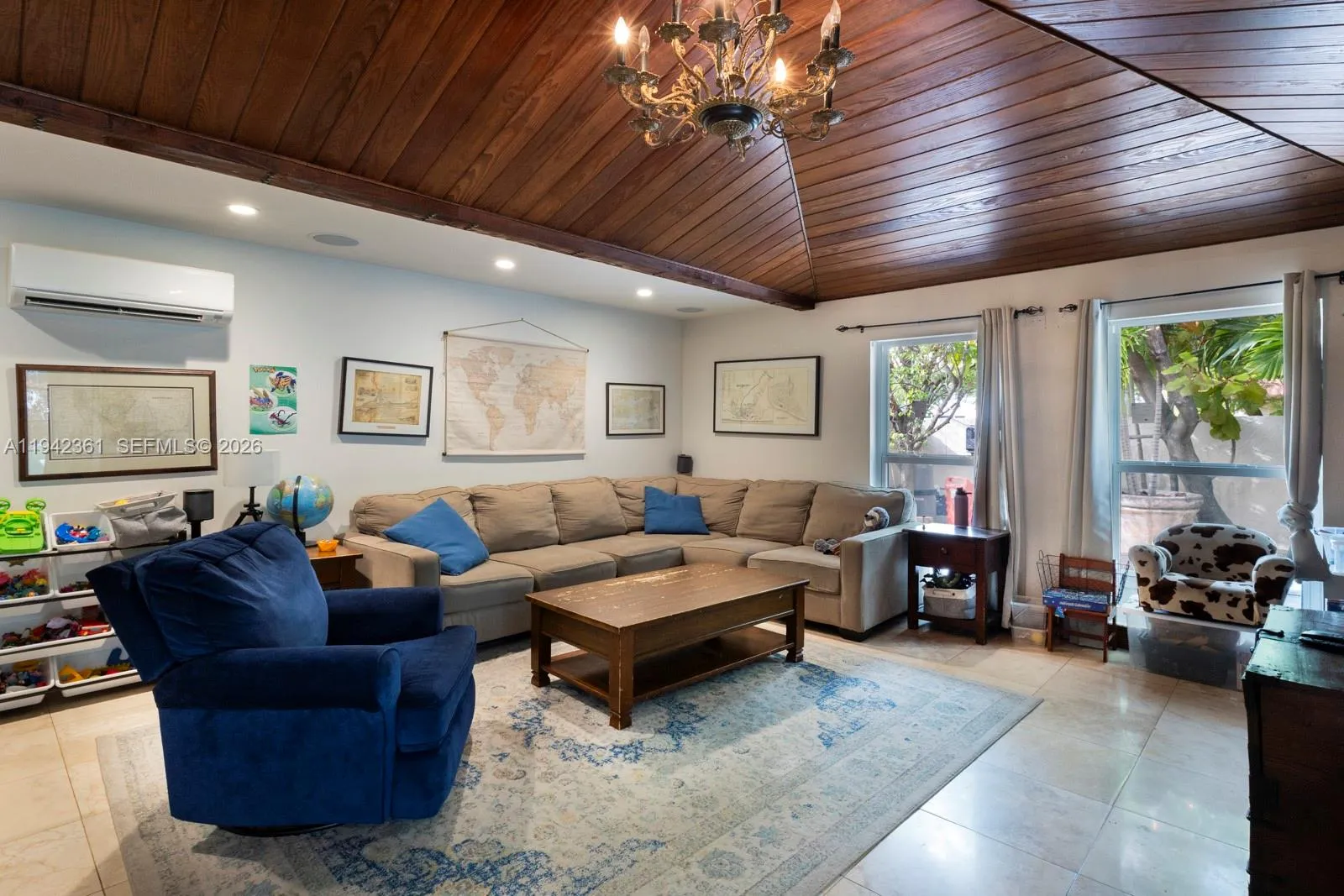 360 SW 28th Rd, Miami FL 33129