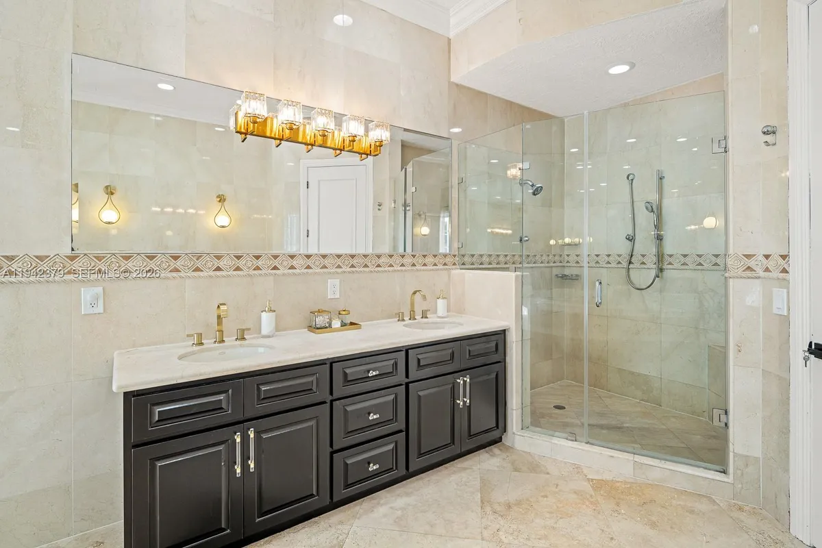 1224 Almeria Ave, Coral Gables FL 33134