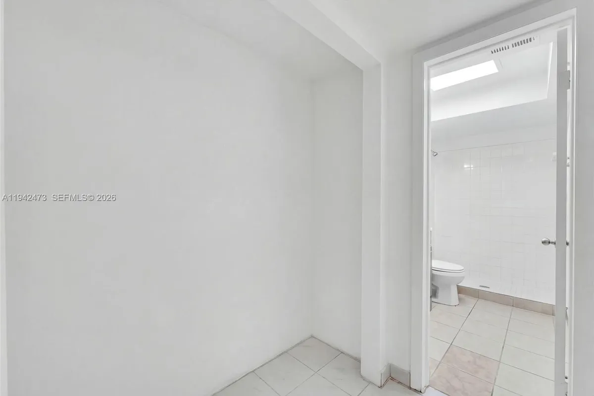 11840 NE 19th Dr # 9, North Miami FL 33181