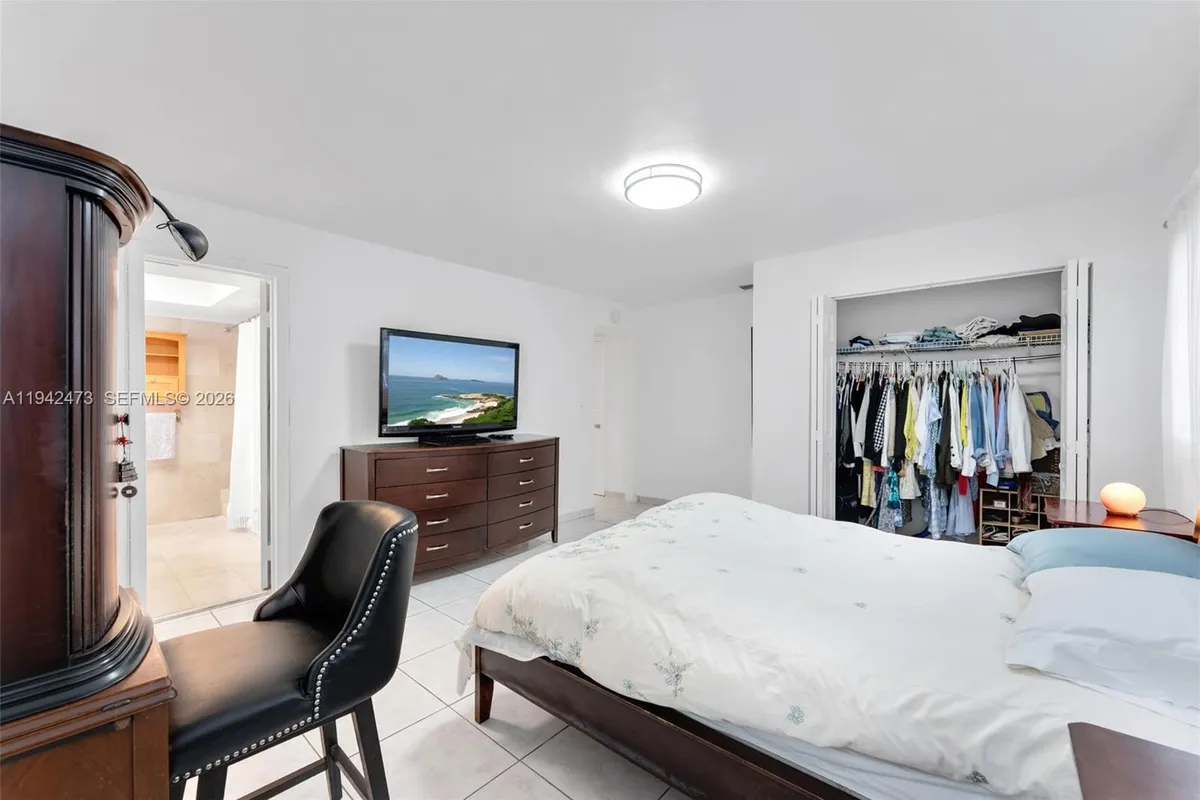 11840 NE 19th Dr # 9, North Miami FL 33181