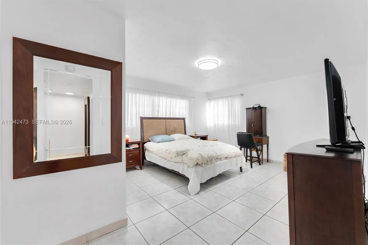 11840 NE 19th Dr # 9, North Miami FL 33181