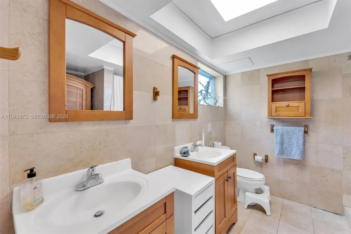 11840 NE 19th Dr # 9, North Miami FL 33181