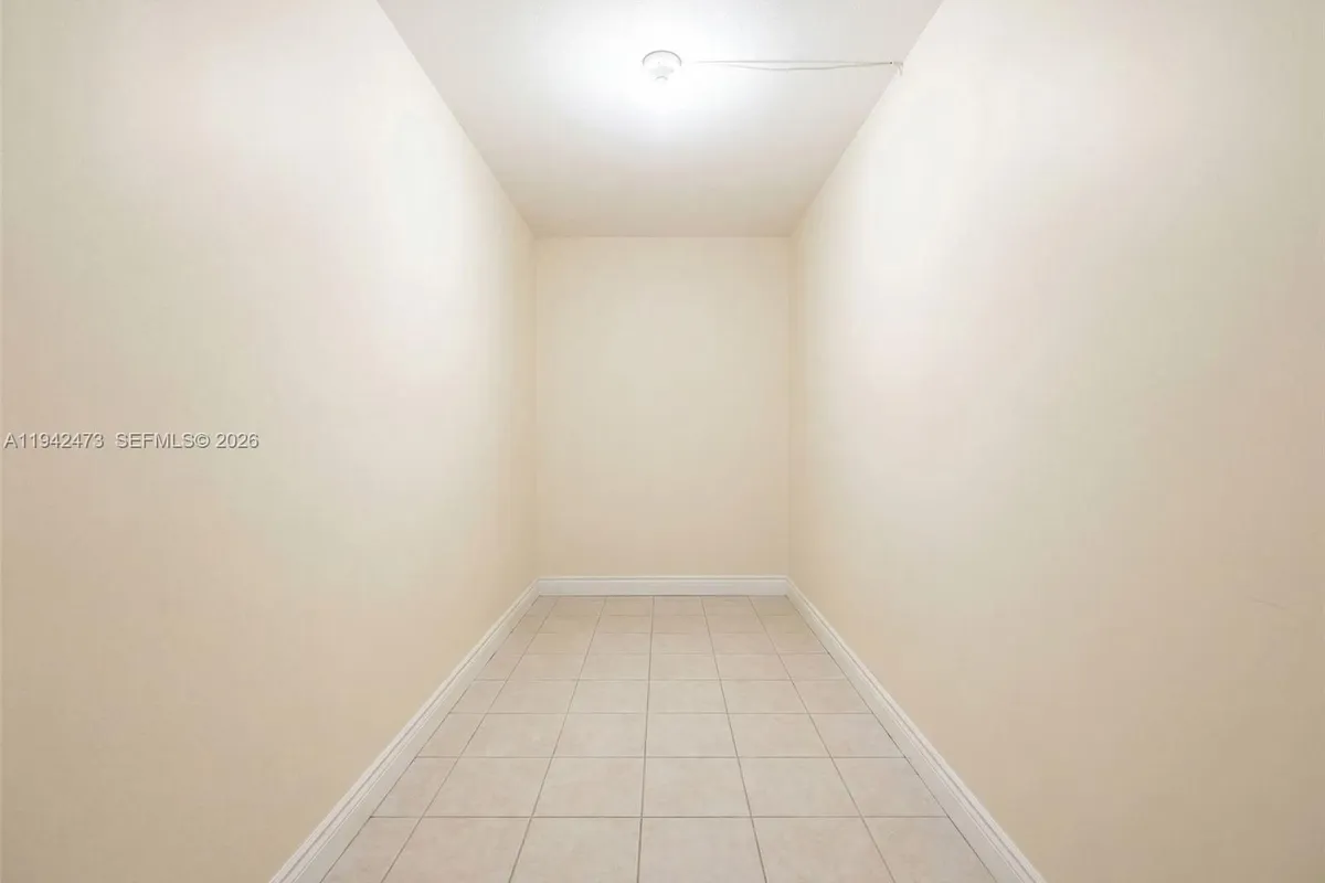 11840 NE 19th Dr # 9, North Miami FL 33181